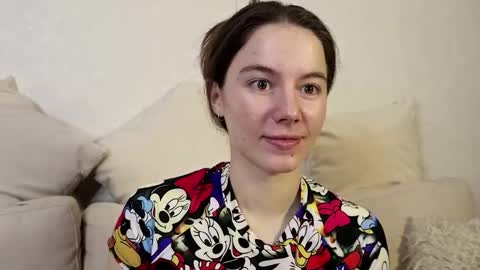 Snapshot of strawberry_soul chatting on November 2025 11:09:01 AM Harriet online show from November 2025 11:09:01 AM