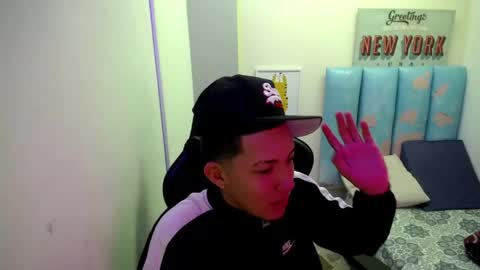 Street online show from April 2026 08:23:01 PM