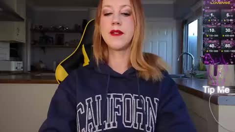 Amorina online show from February 2025 09:53:02 AM