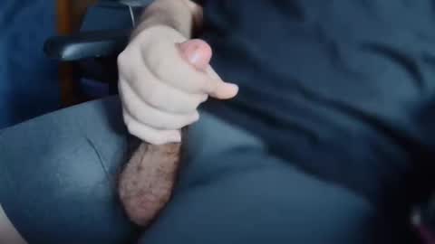 Snapshot of strokin4c2c chatting on November 2025 08:41:01 PM strokin4c2c online show from November 2025 08:41:01 PM