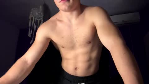 Strong Baby online show from October 2025 08:41:01 PM