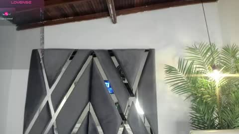 Snapshot of strong_girl_ chatting on May 2026 10:56:02 AM Alexa online show from May 2026 10:56:02 AM