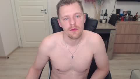 strong_guy_xxx online show from November 2025 08:57:01 AM