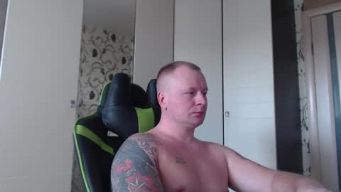 Alex online show from February 2025 12:02:02 PM