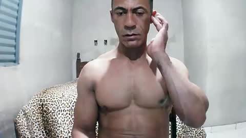 strongdaddyfantastic online show from April 2026 04:17:01 AM