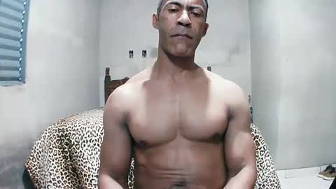 strongdaddyfantastic online show from April 2026 03:30:02 PM