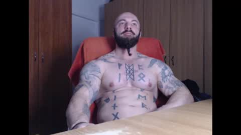 Snapshot of strongivan chatting on February 2025 05:49:02 AM StrongIvan online show from February 2025 05:49:02 AM