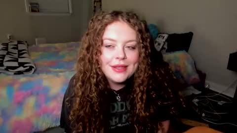 Strwbby online show from November 2025 05:29:02 AM