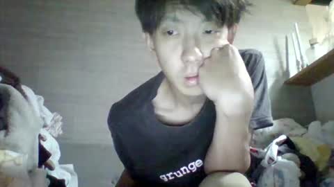 Snapshot of sttkm chatting on May 2026 04:03:02 PM Asian boy online show from May 2026 04:03:02 PM
