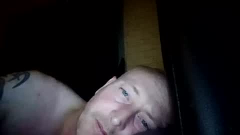 Snapshot of stu_art83 chatting on June 2026 11:40:02 PM stu_art83 online show from June 2026 11:40:02 PM
