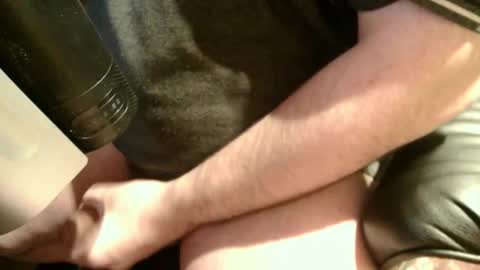 Snapshot of stuartv chatting on March 2026 11:33:01 PM stuartv online show from March 2026 11:33:01 PM