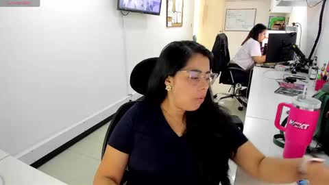 Snapshot of studcb_ chatting on June 2026 05:18:01 PM studcb_ online show from June 2026 05:18:01 PM