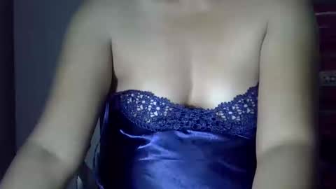 stunningmom online show from October 2025 12:27:01 PM