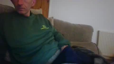 stuuuey73 online show from January 2026 09:52:02 PM