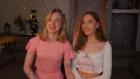 Mure online show from November 2025 03:40:02 AM