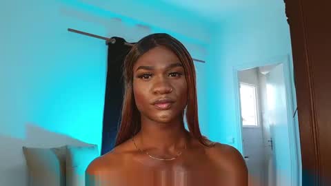 Suanny Klatten  It is my account independent  online show from February 2025 12:27:01 PM