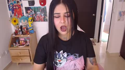sub_nezuko_69 online show from October 2025 02:49:01 PM
