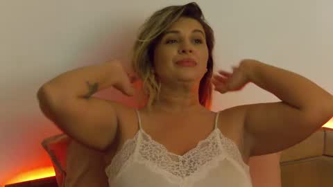 Snapshot of sublimecarla chatting on May 2026 01:45:01 AM Carla online show from May 2026 01:45:01 AM