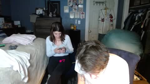 Snapshot of subliminal_fuck chatting on March 2025 12:00:02 AM subliminal_fuck online show from March 2025 12:00:02 AM