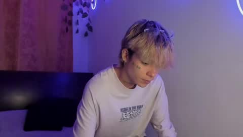 nico online show from April 2026 05:27:01 PM