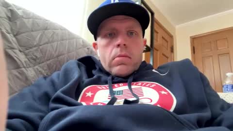 Snapshot of submissivebrett381 chatting on February 2026 03:30:02 PM submissivebrett381 online show from February 2026 03:30:02 PM