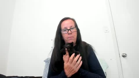 Snapshot of submissivepeachgoddess chatting on June 2026 02:19:02 PM Submissie Peach Goddess online show from June 2026 02:19:02 PM