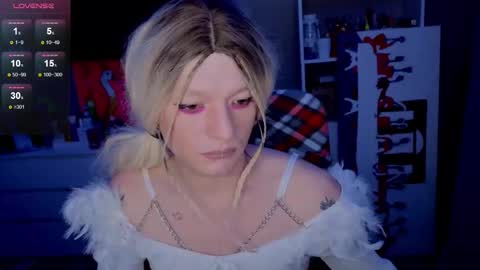 Snapshot of succubu_ss chatting on March 2026 05:31:02 PM succubu_ss online show from March 2026 05:31:02 PM