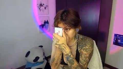 Snapshot of succubus_girl_ chatting on May 2026 03:53:02 PM Alexy online show from May 2026 03:53:02 PM