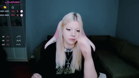 Snapshot of succubus_leslie chatting on December 2024 11:22:02 AM succubus_leslie online show from December 2024 11:22:02 AM