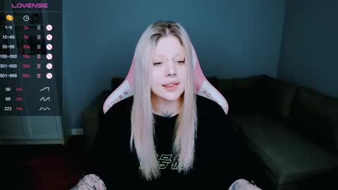 Snapshot of succubus_leslie chatting on February 2025 12:59:01 PM succubus_leslie online show from February 2025 12:59:01 PM