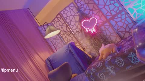 Succubus RoseMilk online show from November 2025 01:50:02 AM