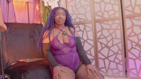 Snapshot of succubus_rosemilk chatting on June 2026 09:40:01 PM Succubus RoseMilk online show from June 2026 09:40:01 PM