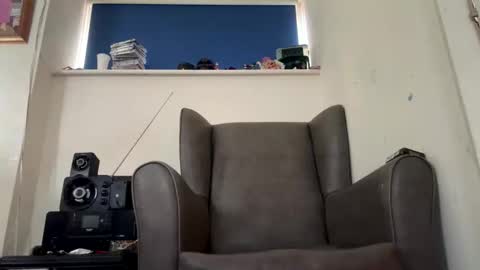 Snapshot of suckcockyh chatting on November 2025 09:42:02 AM suckcockyh online show from November 2025 09:42:02 AM