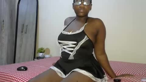 Beverly online show from December 2025 11:20:02 PM