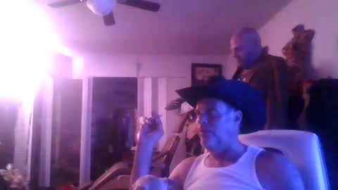 SUCKITU812 online show from September 2025 04:58:02 AM