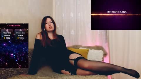 Instagram faroffland online show from November 2025 02:32:02 PM