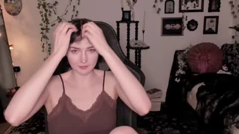 Snapshot of sugarmiette chatting on June 2026 03:55:01 AM Ella online show from June 2026 03:55:01 AM