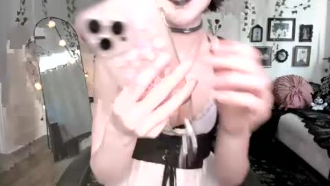 Snapshot of sugarmiette chatting on July 2026 01:26:01 PM Ella online show from July 2026 01:26:01 PM
