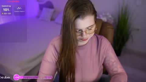 Snapshot of sugarmusee chatting on July 2026 08:37:01 PM Mia online show from July 2026 08:37:01 PM
