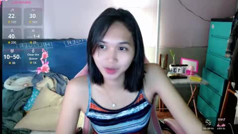 Snapshot of sugarsighs chatting on May 2026 06:44:01 AM Sugar online show from May 2026 06:44:01 AM