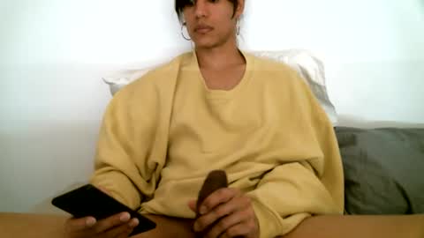 Snapshot of sultrynerd chatting on June 2026 01:28:02 AM sultrynerd online show from June 2026 01:28:02 AM