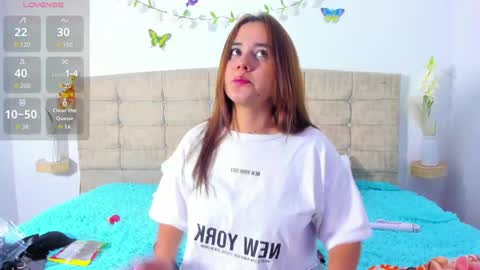 summer_girls01 online show from March 2026 12:38:02 AM