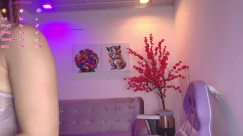 summer_miller online show from April 2026 11:16:01 AM