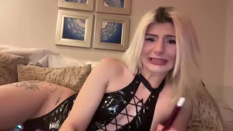 Kate online show from February 2026 11:49:02 PM