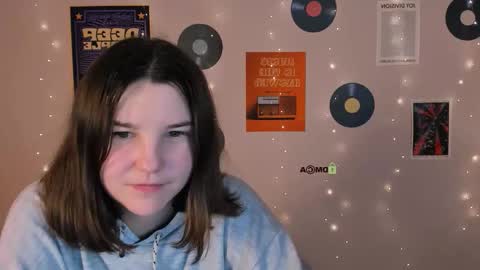 Snapshot of sun_julia chatting on November 2025 10:04:02 AM sun_julia online show from November 2025 10:04:02 AM