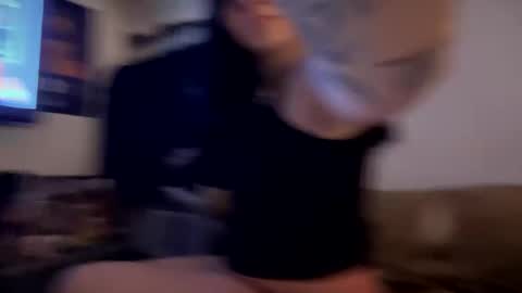 Snapshot of sunflowerxo chatting on September 2025 05:44:01 AM Sofie online show from September 2025 05:44:01 AM