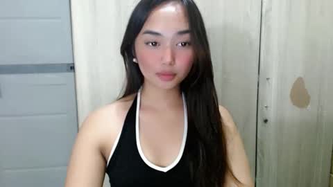 Snapshot of sunkist_mwhh chatting on February 2026 05:11:02 PM harley online show from February 2026 05:11:02 PM