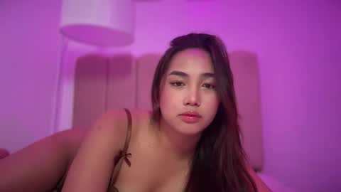 Snapshot of sunkist_mwhh chatting on April 2026 05:02:02 PM harley online show from April 2026 05:02:02 PM