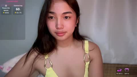 Snapshot of sunkist_mwhh chatting on July 2026 05:44:02 PM harley online show from July 2026 05:44:02 PM