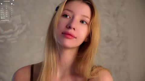 Lily online show from April 2026 03:04:01 PM